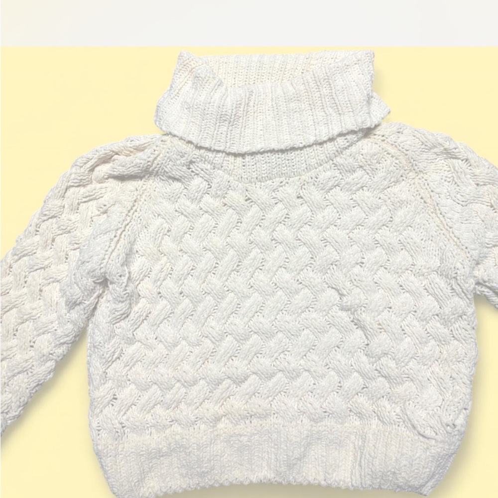 Kendall & Kylie Cream Textured Turtleneck Sweater